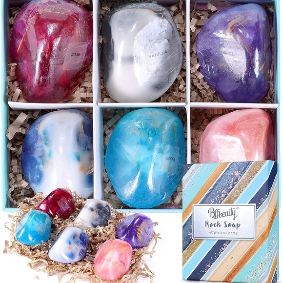 BFF Beauty 6 Piece Scented Hand Face Body Bar Soap Gift Set Gemstone Rock New - Picture 2 of 8